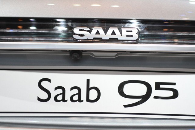 Saab_9-5SC-rear-view_camera.jpg