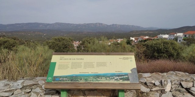Mirador Cerro de los Tomillos.jpg
